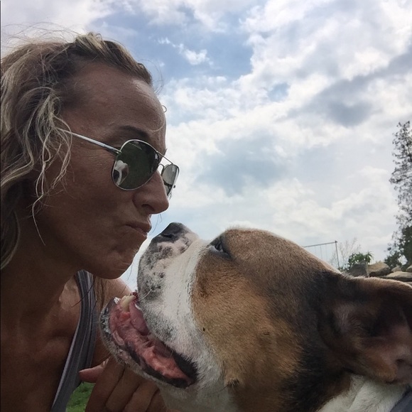 Meet your Posher, Layla - Picture 8 of 16